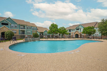 Villas-by-the-Park 03